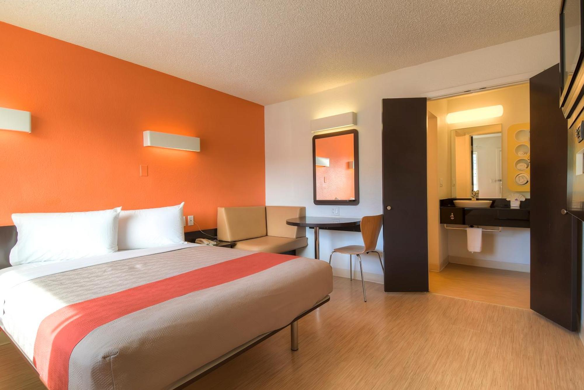 Tropicana By Townhouse
