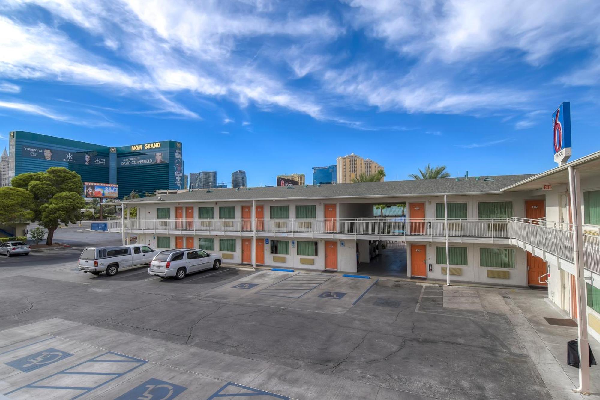 Tropicana By Townhouse Las Vegas